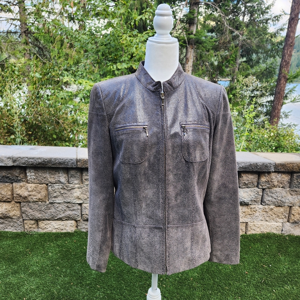 Gorgeous REAL LEATHER jacket!